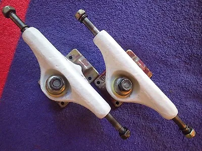 2004 Independent Truck Company - Stage IX 9 - 7.6 Axle/129mm - Reynolds Pro - P2 • $25