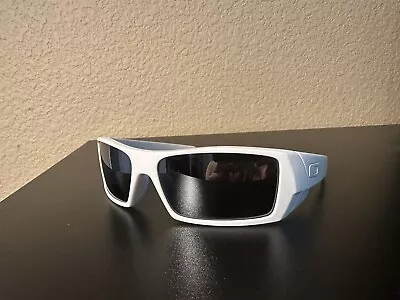 Oakley Gascan Sunglasses 03-474 Polished White/Black Iridium • $75