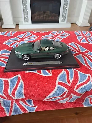 Maisto Metal Aston Martin DB7 Vantage Model Car. • £25