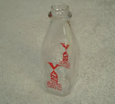 Vintage VANS DAIRY HUDSON NY QUART MILK Bottle CLEAN DOUBLE SIDED LOGO! • $25