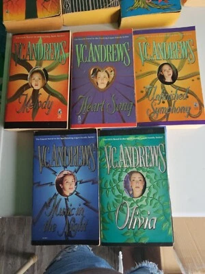 $10 • Buy Vc Andrews Books Lot