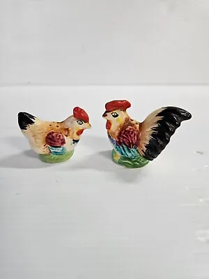 Chicken Salt And Pepper Shakers - Vintage! 1-2  • $3
