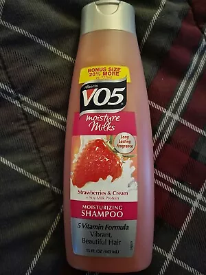 Alberto Culver Alberto VO5 Moisturizing Shampoo Strawberries And Cream 15 Fl Oz • $7.99