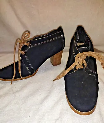 Women's Black Suede Leather Shoes Size 8.5 COLIN STUART • $5.99