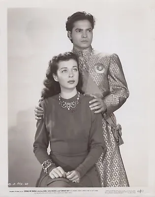 Gail Russell + Turhan Bey In Song Of India (1949) 🎬⭐ Vintage Photo K 323 • £57.90