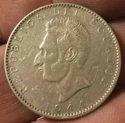 1944 Ecuador 2 Sucres Silver Coin • $15