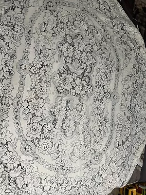 4 Vintage Lace Table Clothes • $45