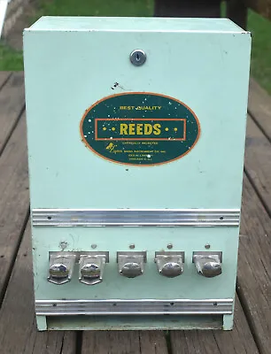 Vintage LYONDS BAND INSTRUMENT COIN OPERATED REED VENDING MACHINE • $495