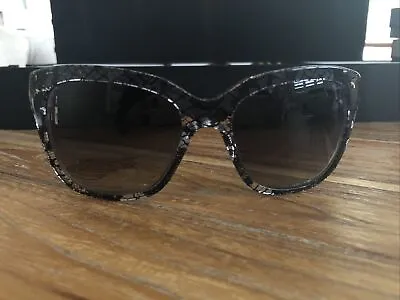 NEW Dolce & Gabbana Sunglasses - DG4226 2854/8G 56-19 • $163