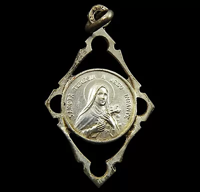 St Therese Medal Sancta Teresia Vintage Pendant Latin Quote Shower Of Roses • $17.50