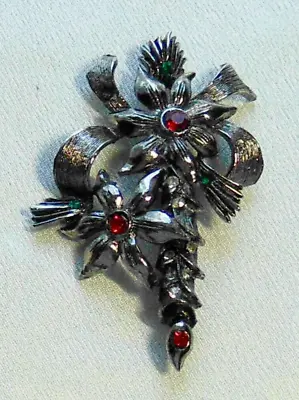 Vintage Unsigned Beatrix Christmas Poinsettia Candle Rhinestone Pin Brooch • $9.99