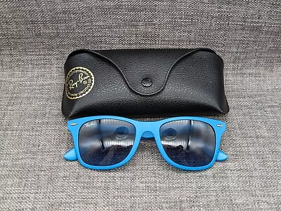 Ray-Ban Tech Lightforce Wayfarer Sunglasses RB4195 52/20 Blue • £52.99