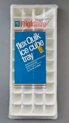 Vtg Frigidaire Flex Quick Mini Ice Cube Tray White Plastic 40 Party Size • $7.99