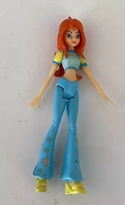 Winx Club 2004 MAGICAL MINIS Bloom 3  Doll  Figure H2239 Rainbow READ • $16.26