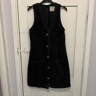 £2 • Buy ASOS Black Destressed Denim Button Up Pinafore Dress UK 6