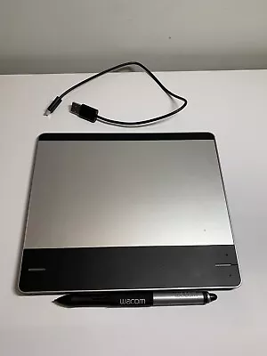 Wacom CTH-480 Intuos Small Creative Pen & Touch Tablet 3 Piece Set Tested Workin • $39.99