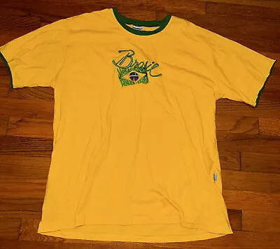 Basso’s ‘Brasil’ Brazil T-Shirt GG / Large Embroidered Yellow • $20