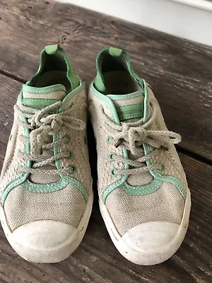 Patagonia Patrol Hemp Sneakers Cream & Green Women's Size 7 Shoes • $23.79