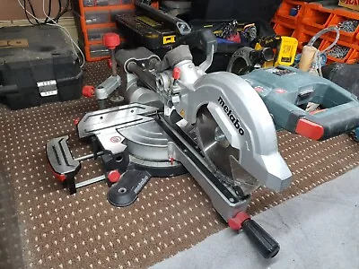 £350 • Buy Metabo KGS18LTX216 Sliding Mitre Saw With 2  8ah Batteries And Charger And Box
