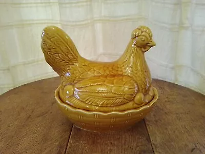 Vintage Mustard Colour Chicken Egg Storage • £10.99