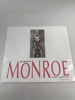 Marilyn Monroe 8 Pieces Print Portfolio 13 X15   • $15