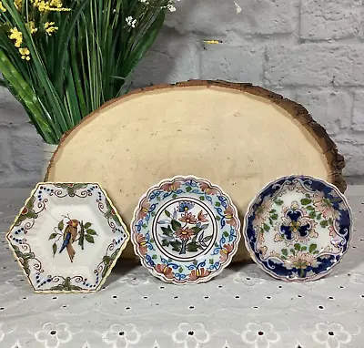 3Pc TICHELAAR MAKKUM Polychrome Hand Painted DELFT WALL PLATES WOW! • $99