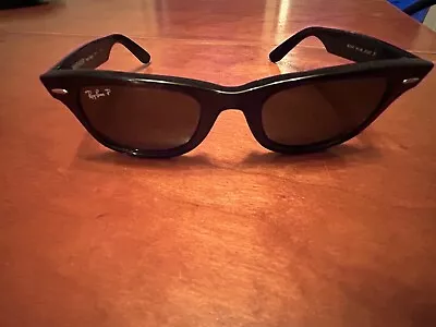 Ray Ban Wayfarer Polarized RB2140 901/58 50 22 3P • $20.32