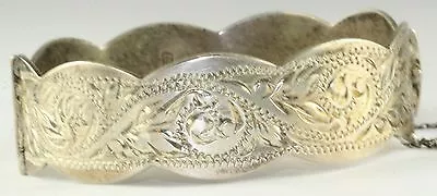 Vintage English De Sterling Silver Hand Chased Bangle Bracelet Opens Up • $150