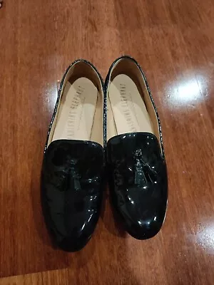 Vanishing Elephant Black Leather Loafers Shoes • $55