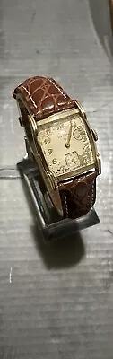 Vtg 1950's ELGIN  17 Jewels 10kgold Filled Men's Wristwatch  Runs Well • $67.97