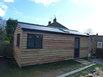 INSULATED GARDEN ROOM  BUILT TO BUILDING REGS . 7M X 3M. £1500 Per M2 • £1500