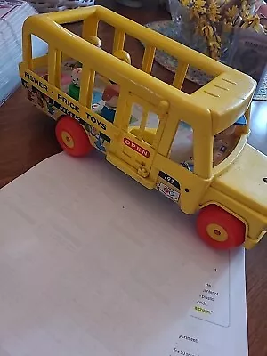 Vintage FISHER PRICE Play Family Little People School Bus 1965 W/ 4 Kids. LOOK • $7.95