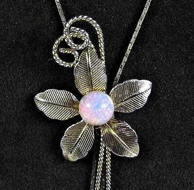 FLORAL LARIAT Vintage NECKLACE Glass Imitation OPAL Cabochon Slider Goldtone • $15.19