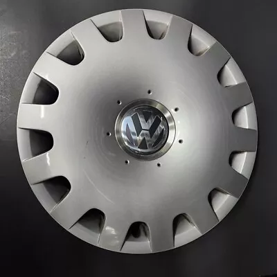 Volkswagen Passat-2004-2005  15   # 61548 Hubcap • $40