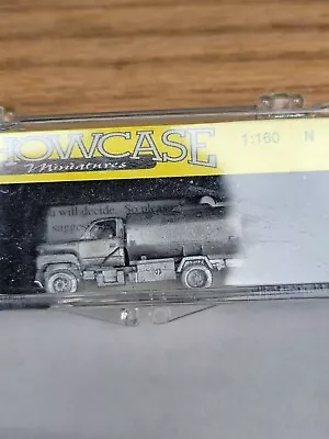 N Scale Showcase Miniatures 90's GMC Kodiak Tanker • $3.25