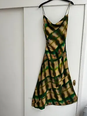 ZARA PRINTED SATIN DRESS IN VISCOSE Size M BNWT £49.99 • $28.62