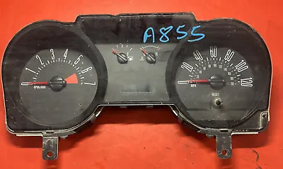 2005 FORD MUSTANG Speedometer 5r33-10849-ac • $150