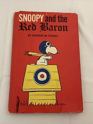 Snoopy And The Red Baron Weekly Reader Book Club 1967 Children's Hardcover • $9.99