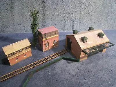 JOBLOT HORNBY OO RAILWAY BUILDINGS ~ GOODS SHED SIGNAL BOX WATER TOWER - Sp.A • £9.95