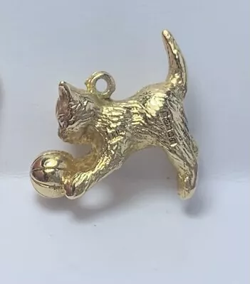 9ct Gold Kitten Cat & Ball Charm Pendant 375 9k Yellow 6.4g • £225