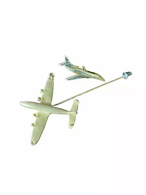 2 Gold Color Airplanes Pin Brooch Jewelry Vintage Pilot Plane Accessories  • $7