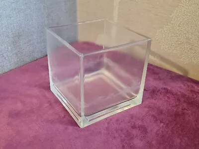 £2.99 • Buy Modern Heavy Square/Cube Shaped Clear Glass Vase - 14 Cm