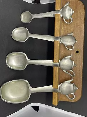 1994 Seagull Pewter Set Of 4 Teapot Measuring Spoons With Rack  • $18