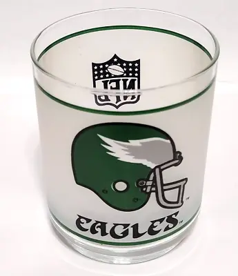 Vintage Philadelphia Eagles Nfl Football Mobil Oil Collectors  Frosted Glass • $16.45