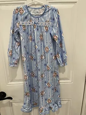 Disney Frozen Long Nightgown Sz 6 • $11.95