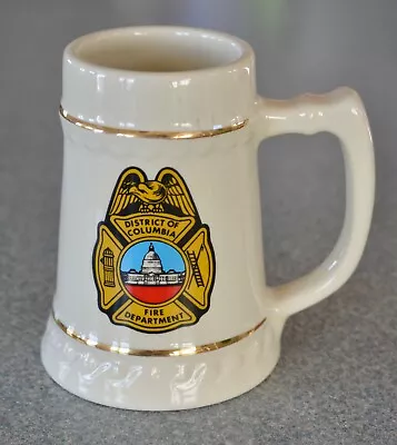 VINTAGE DISTRICT OF COLUMBIA FIRE DEPARTMENT MUG Featuring ENGINE 21 -DCFD • $12