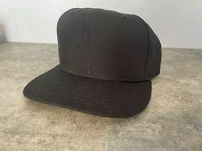 NOS Vintage New Era Hat Cap Black Fitted Size 7 1/4 Deadstock Blank￼ • $24.95