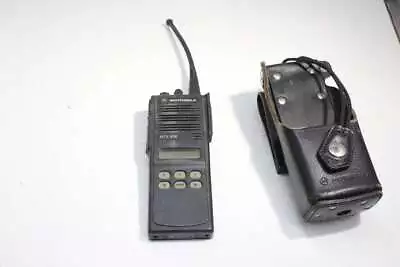 Motorola MTX838 Handie-Talkie FM Radio H01WCF4DB5AN NX UHF 16 Channel Portabl... • $14.57