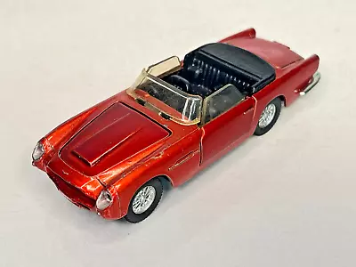 Dinky Toys No. 110 Aston Martin DB5 • $19.99