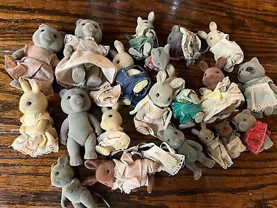 Rare Vintage Calico Critters Maple Town Sylvanian Families Lot NEED A BATH! • $59.95